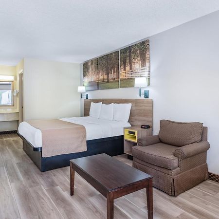Days Inn By Wyndham Macon I-475 Eksteriør bilde
